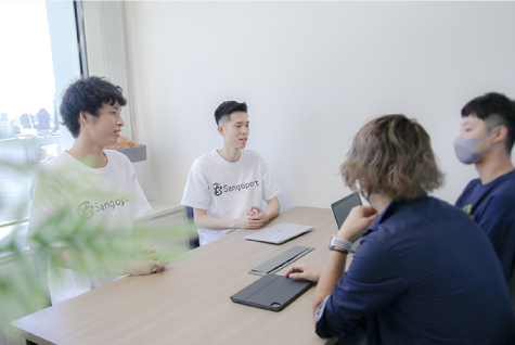 【リクルーティングエージェンシー事業】
